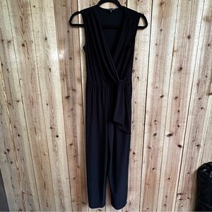 Tahari Black Sleeveless Midi Dress
